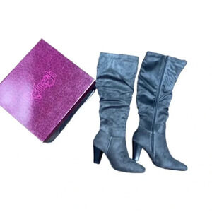 Refresh Knee High Boots sz 6